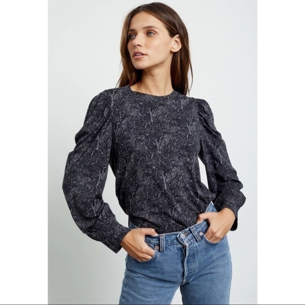 Rails Emilia Jersey Knit Long Sleeve Crewneck Charcoal Snakeskin Small